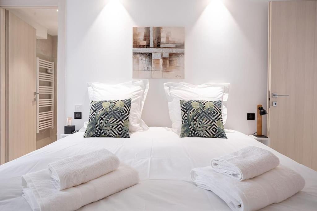 Amazing With Private Terrace & Full Air Conditioning - Walk To The Beach, La Croisette! - Latour Maubourg 18 By Halldis Apartment
