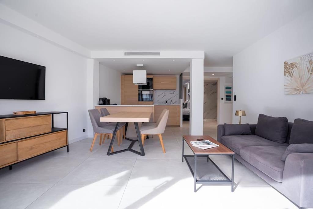 Apartamento Amazing With Private Terrace & Full Air Conditioning - Walk To The Beach, La Croisette! - Latour Maubourg 18 By Halldis