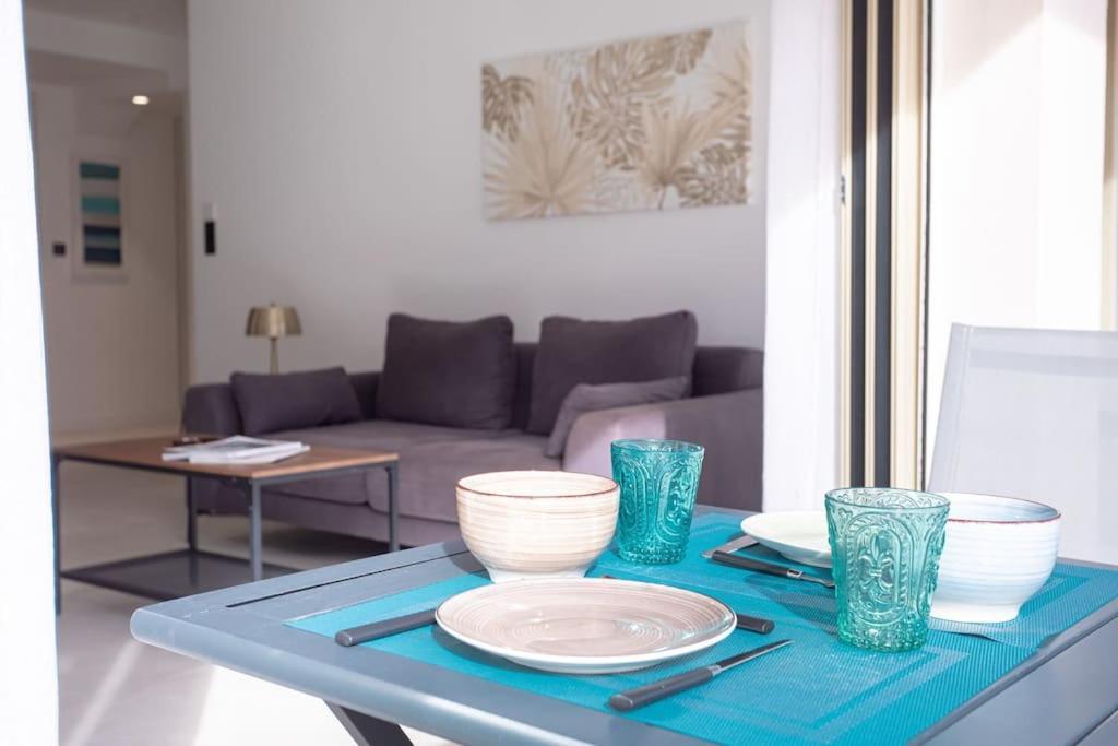 Amazing With Private Terrace & Full Air Conditioning - Walk To The Beach, La Croisette! - Latour Maubourg 18 By Halldis Apartamento Cannes
